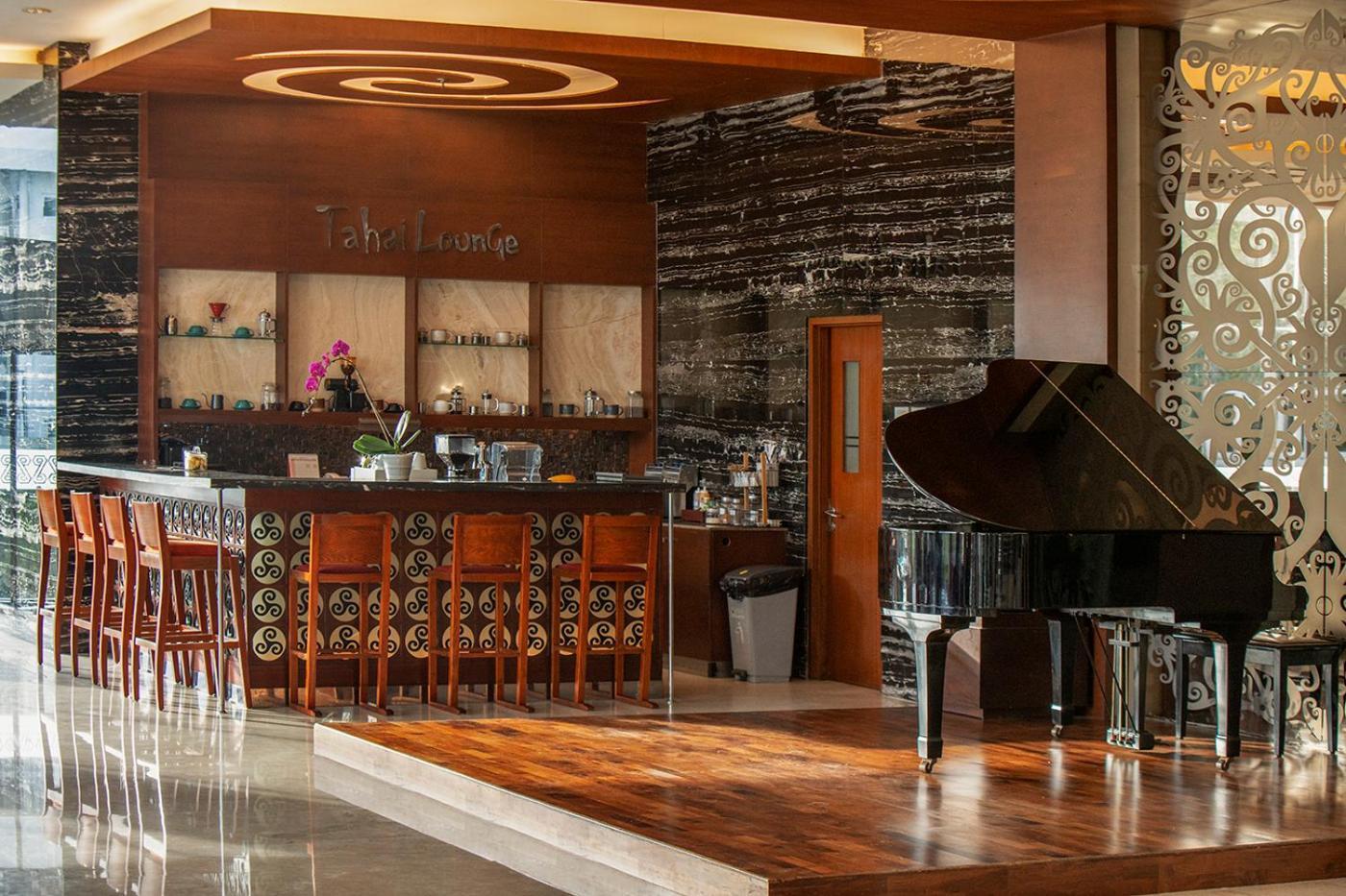 Swiss-Belhotel Danum Palangkaraya Eksteriør billede